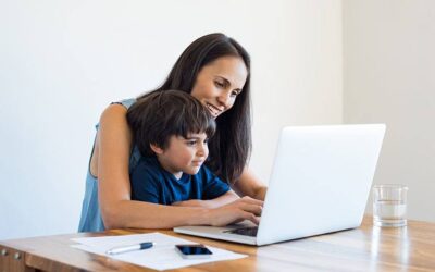 How Studying Online Sets a Positive Example for Your Children