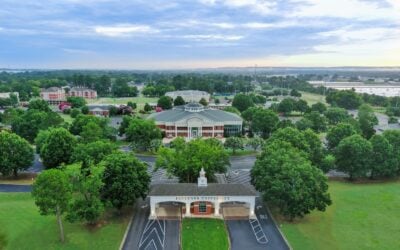 Faulkner Sets New Record, Surpasses 1,300 Graduate Students