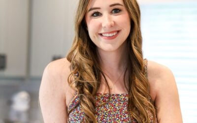 From Graduation to Entrepreneurship: Madelyn Furlong Shares the Art of Building a Business
